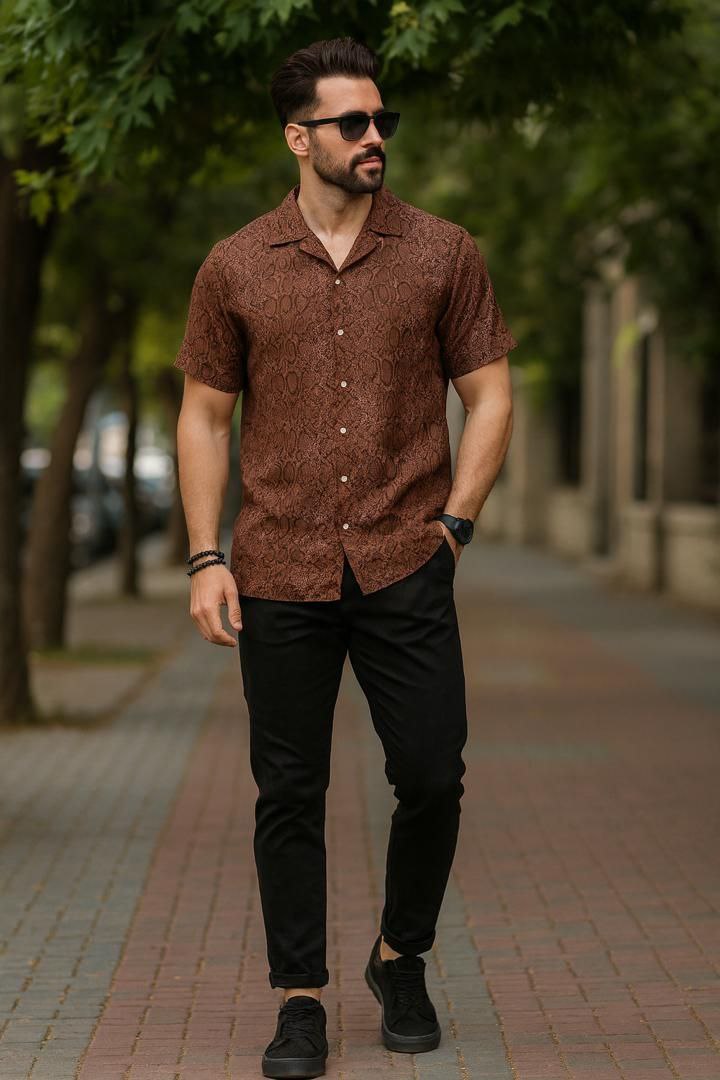 پیراهن مردانه H&M استین کوتاه یقعه انگلیسی نخی کد۰۲۶