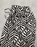 alt="شلوار زنانه لینن فول بگ H&M کد 049"